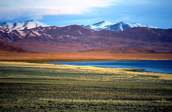 http://resource.zone.mn/freezone/images/2013/5/31ad00a587d131c830cb2538e77c007a/47.jpg