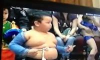 Унасан бөх ууртай/видео/